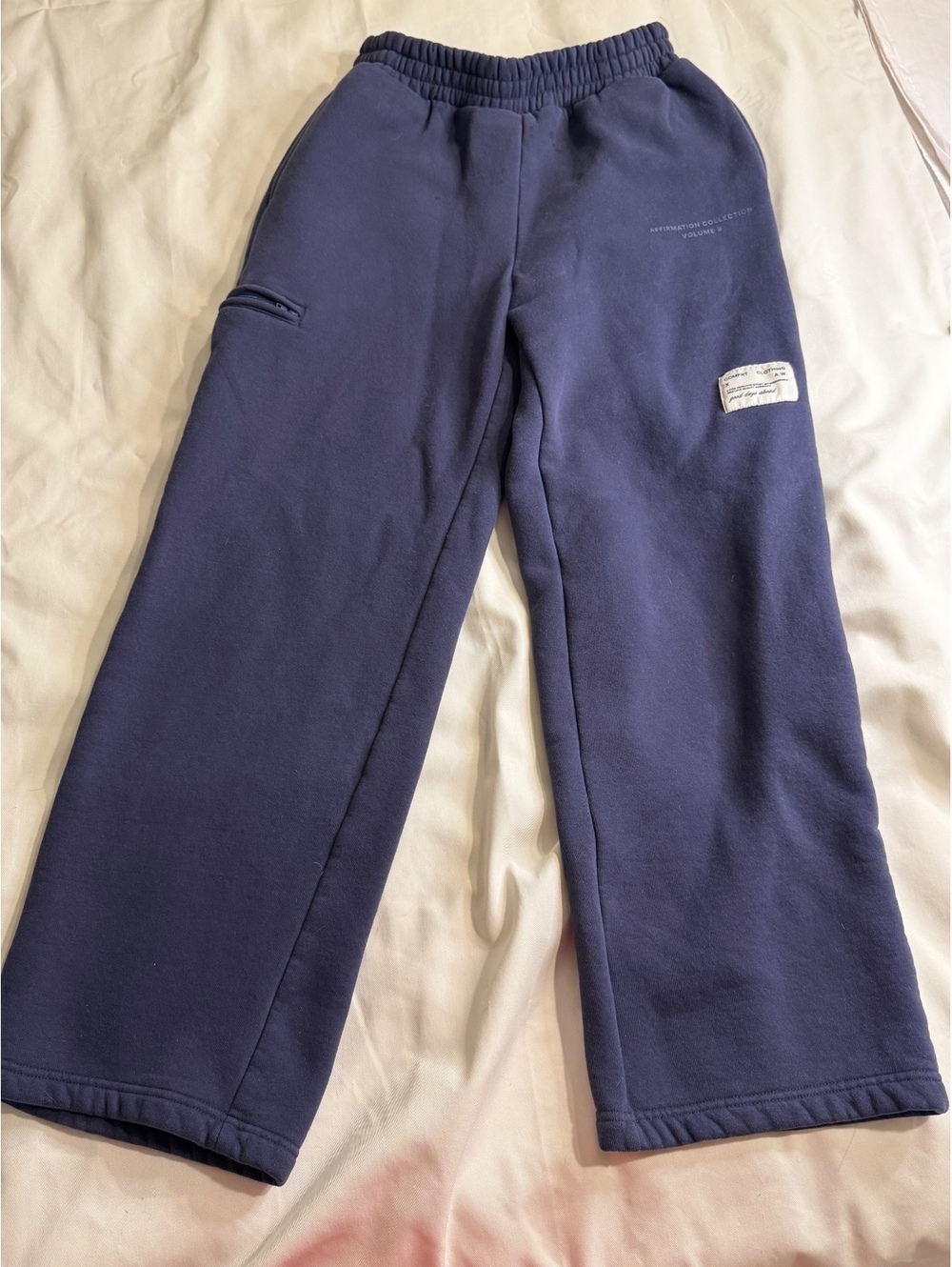 Comfrt Navy‎ Affirmation Sweatpants (M) – Unisex